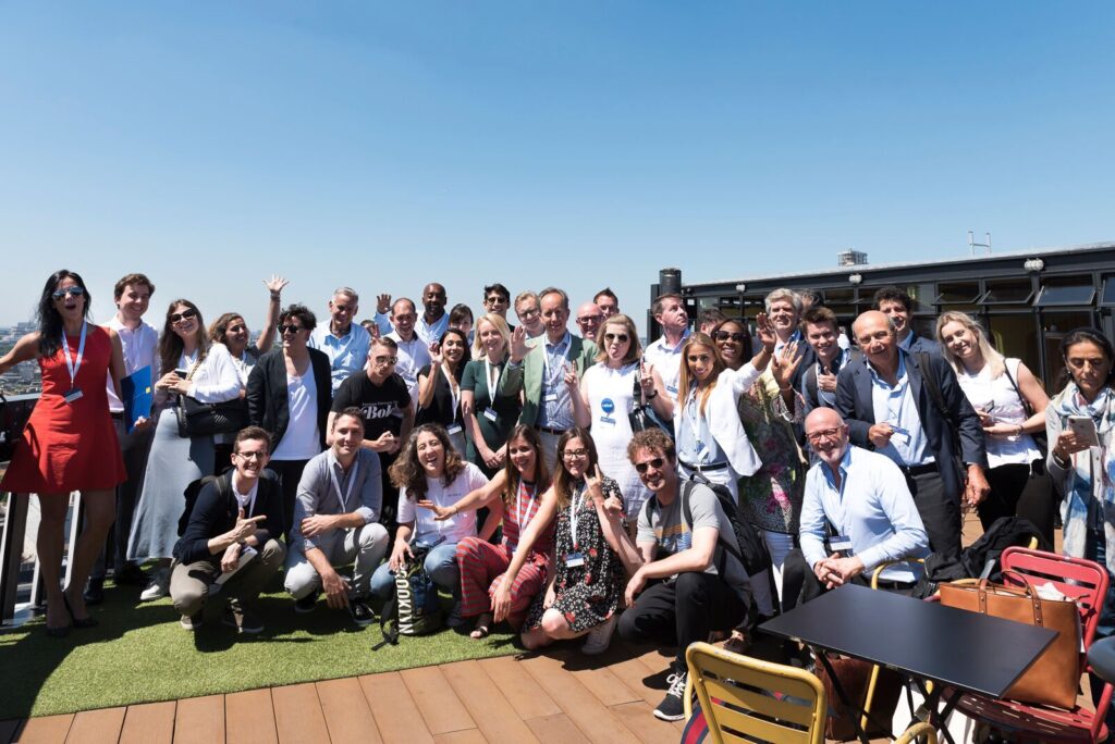 , Tracer la voie du succès : le parcours d’eOffice jusqu’en 2024