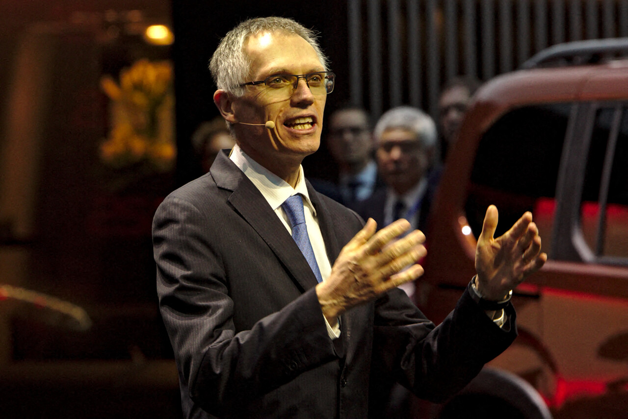 , Rémunération exorbitante de Carlos Tavares : pourquoi les grands patrons sont-ils autant payés