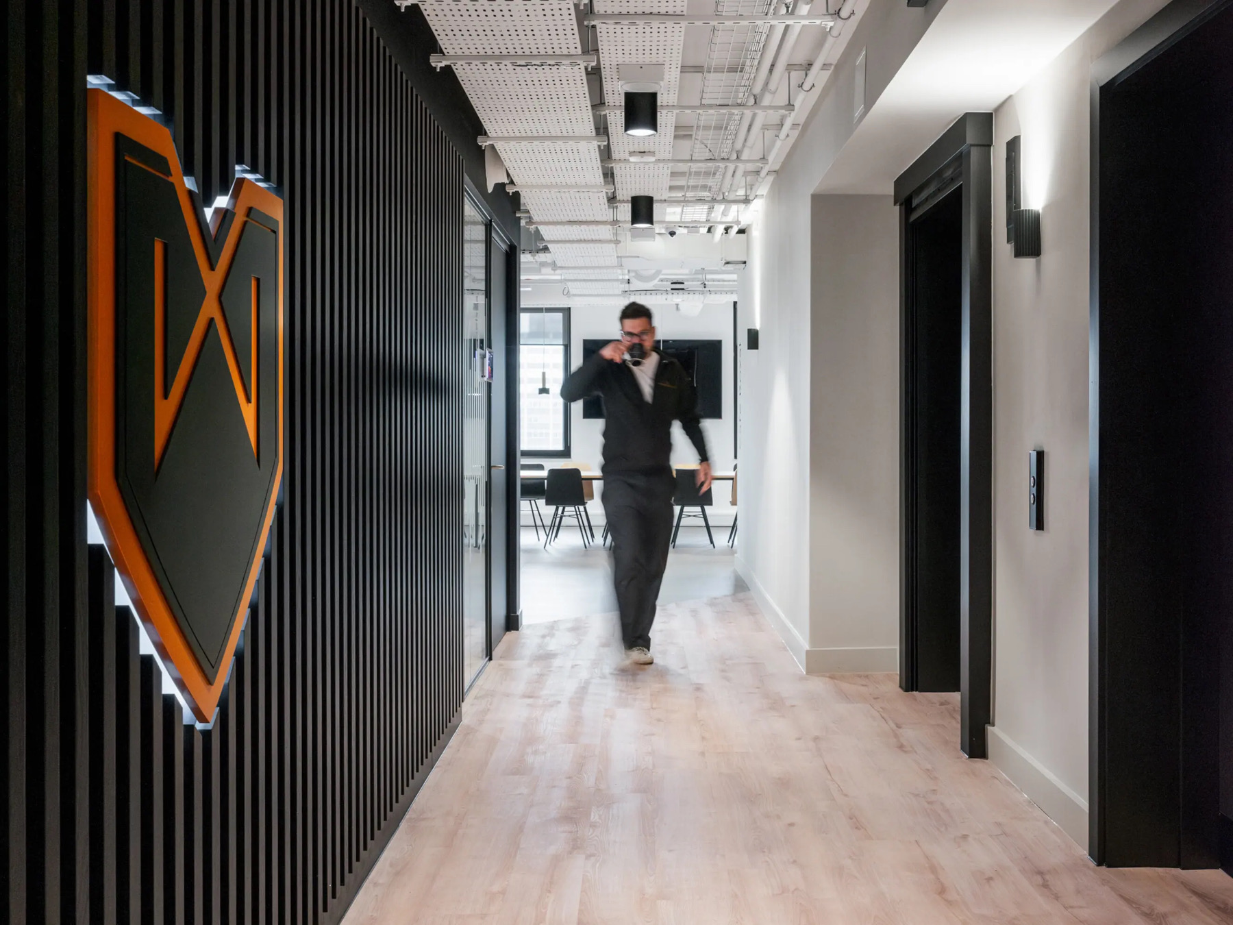 Couloir bureau-de-walter-lilly-londres-78jpg