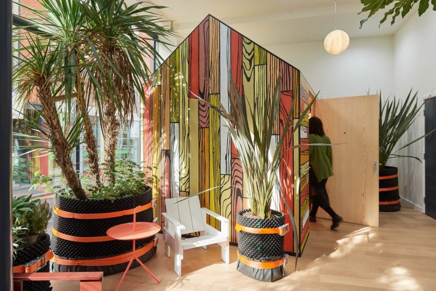 Hut, la cabane de Richard Woods dans le bureau de Hawkins\Brown
