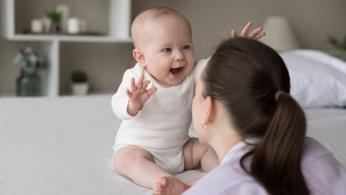 baby-sitter