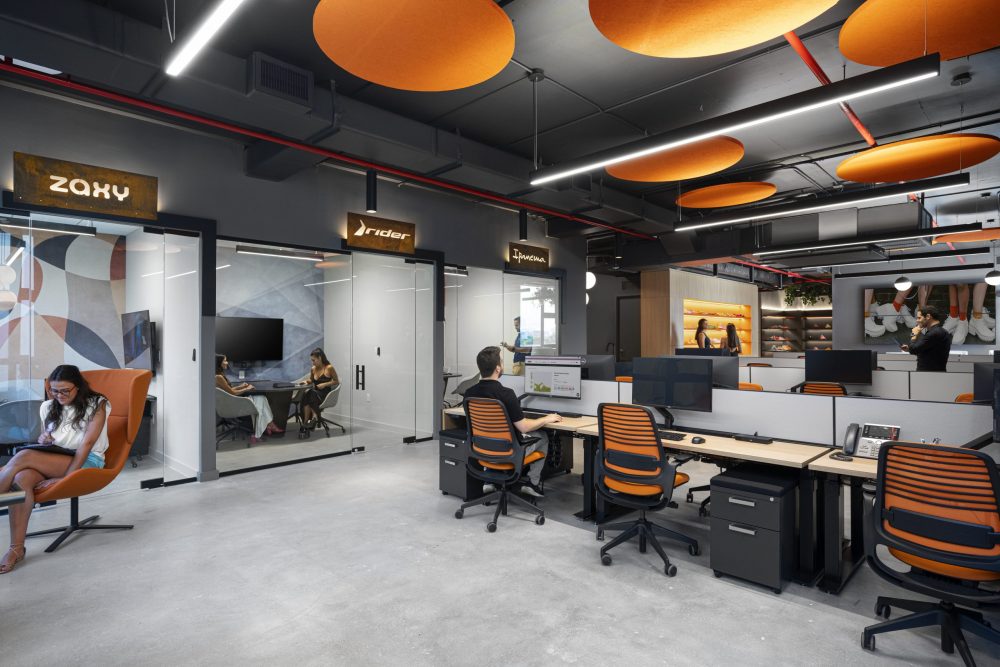 À l'intérieur du siège de Miami avant de Grendene à