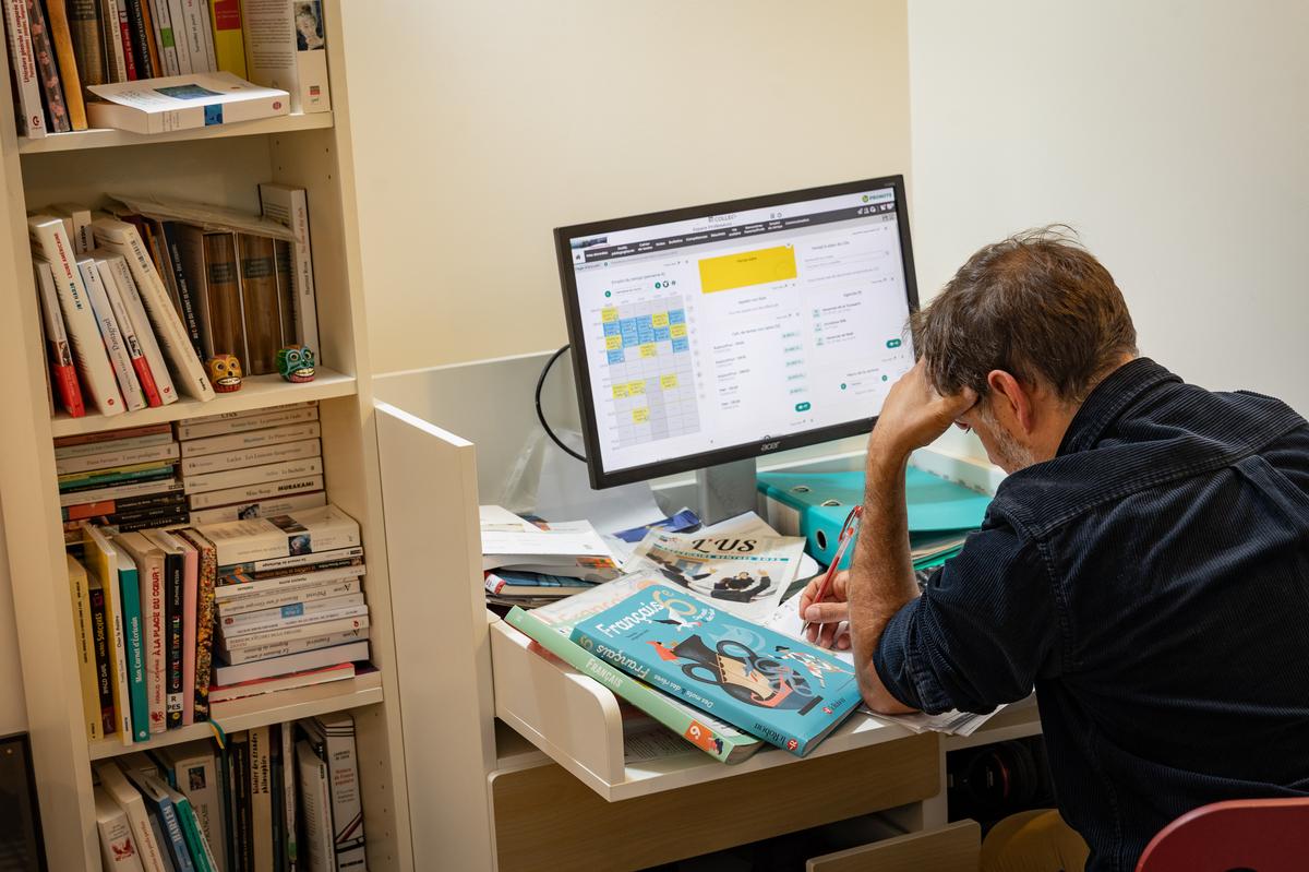 , Malaise des enseignants : “Je suis trop épuisée”, ces profs au bord de la crise de nerfs