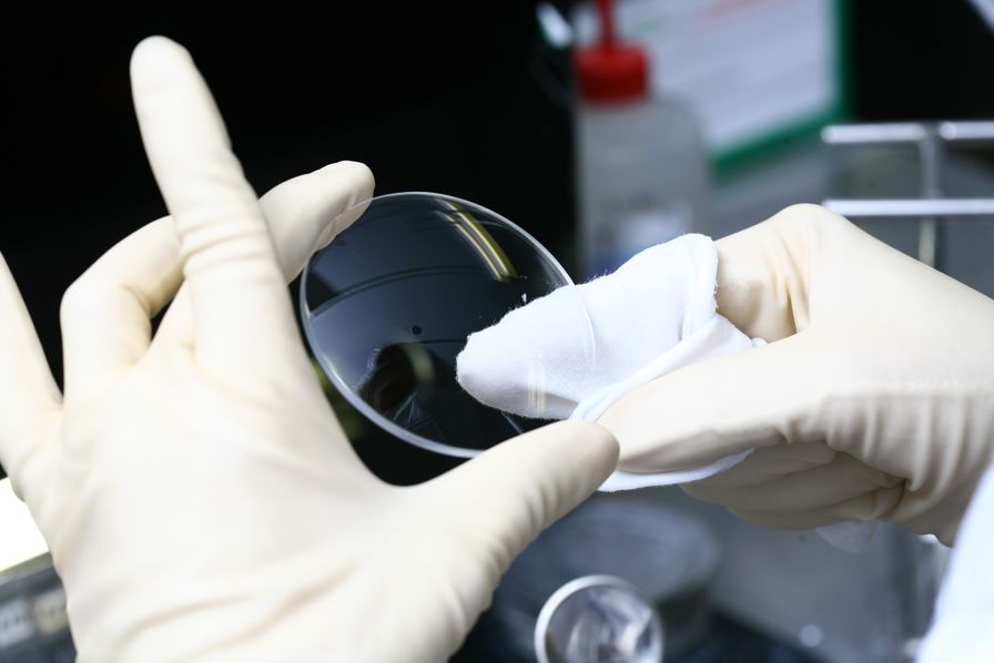 , EssilorLuxottica, Bolloré, TotalEnergies… Ces entreprises françaises où les patrons ont les plus grosses rémunérations