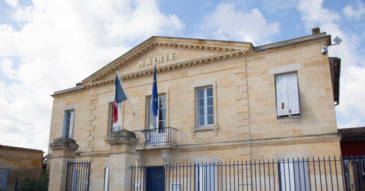 , Arrêt maladie pour un fonctionnaire : formalités et rémunération