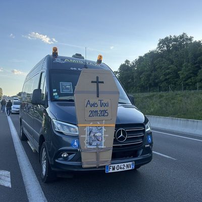 , Opération escargot des taxis et ambulanciers entre Besançon et Vesoul, plus de 150 taxis à l’arrivée