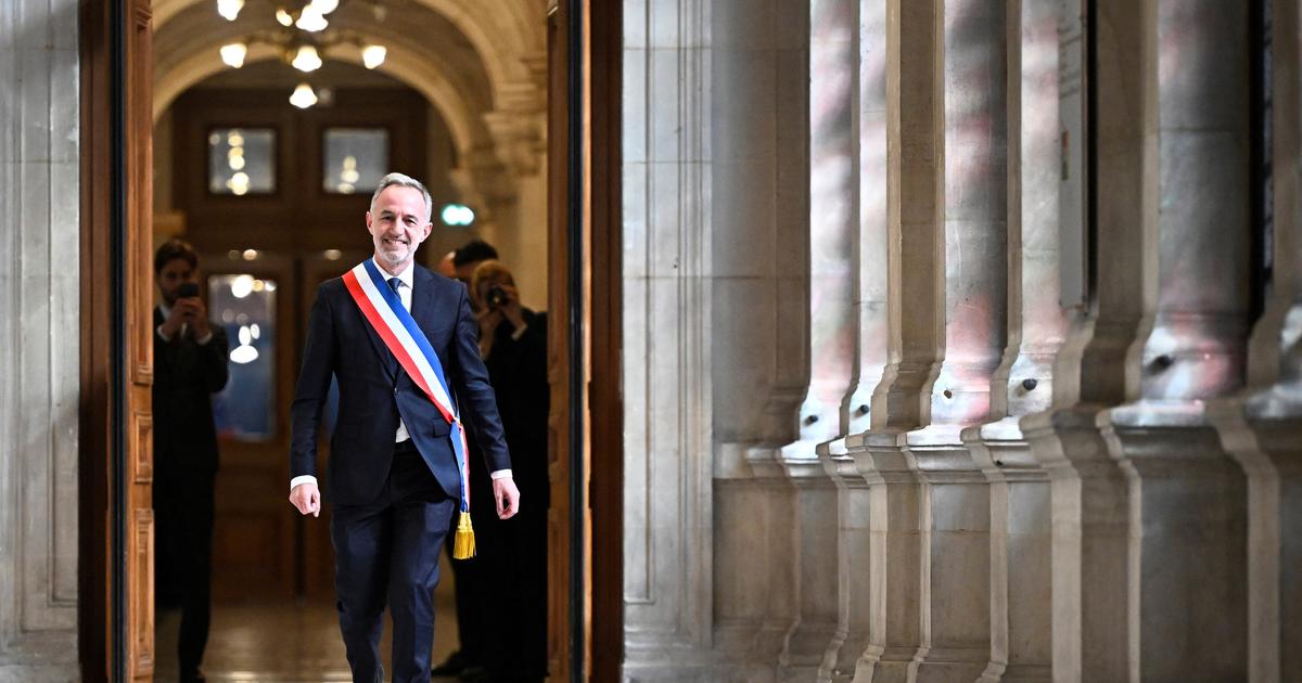 , Paris : polémique autour des indemnités des élus, dont le maire Emmanuel Grégoire