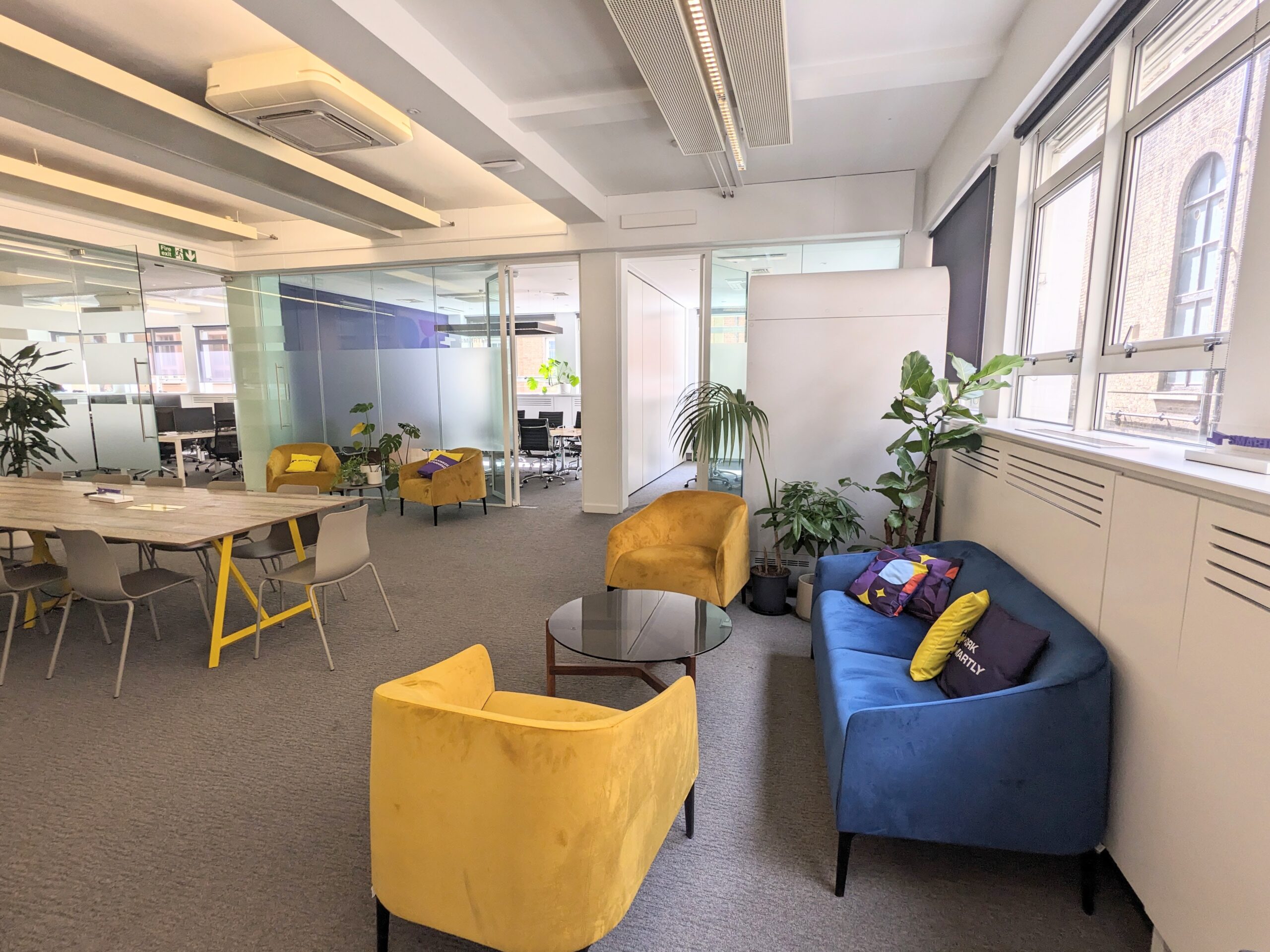 Comment les espaces de coworking peuvent gérer les déchets électroniques