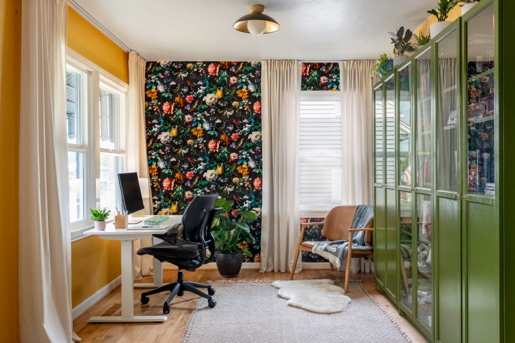 Fond de bureau à domicile par la designer de Decorilla, Jillian M.