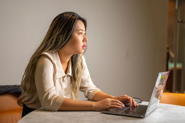 Combien gagne un stagiaire en 2026 ? Les données par secteur. Pexels